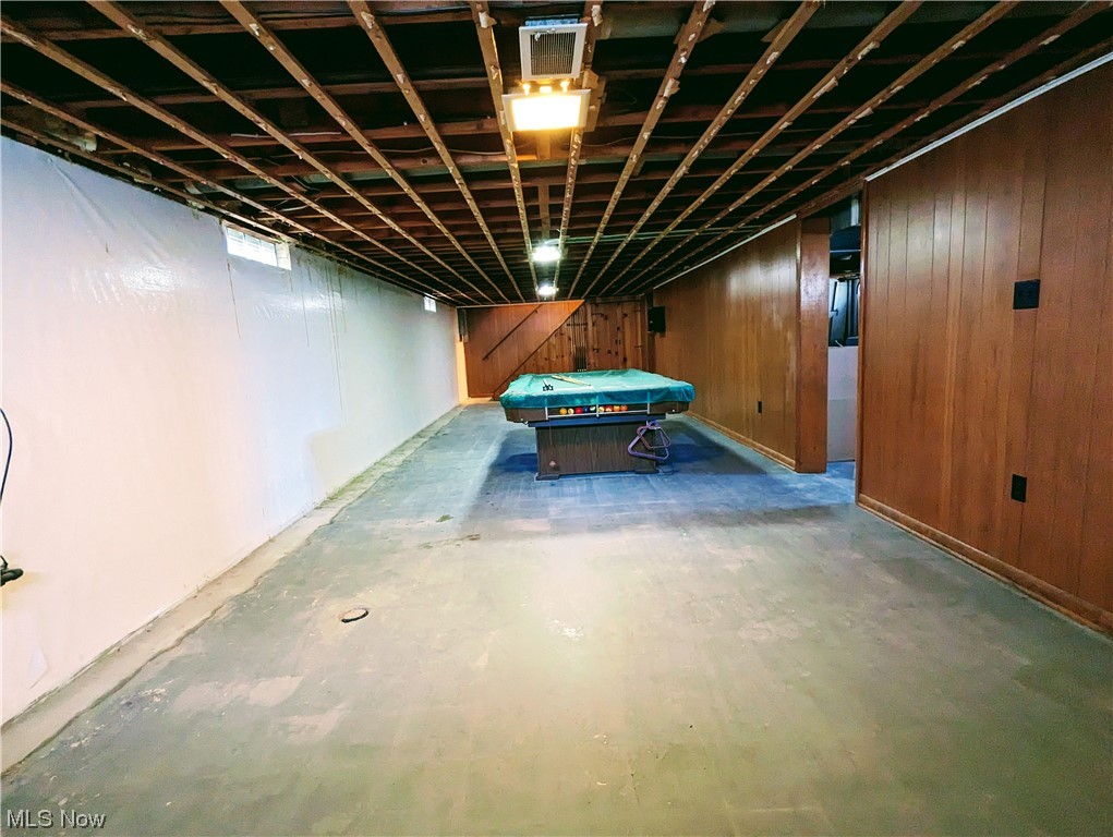 Harry J Moore 02 - Residential