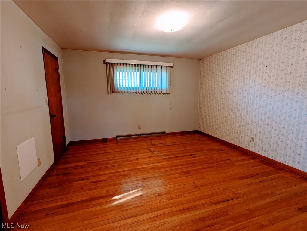 Harry J Moore 02 - Residential