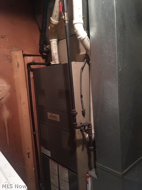 Newton Falls - Residential