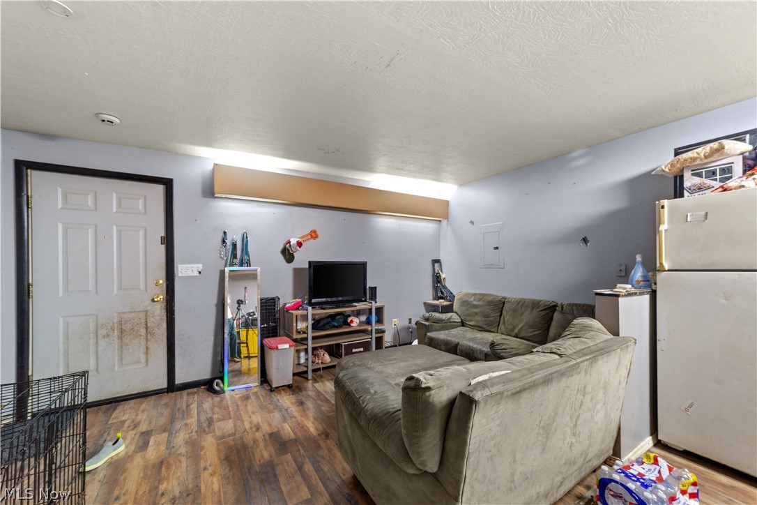 Sheffield Land & Improv C - Commercial Sale