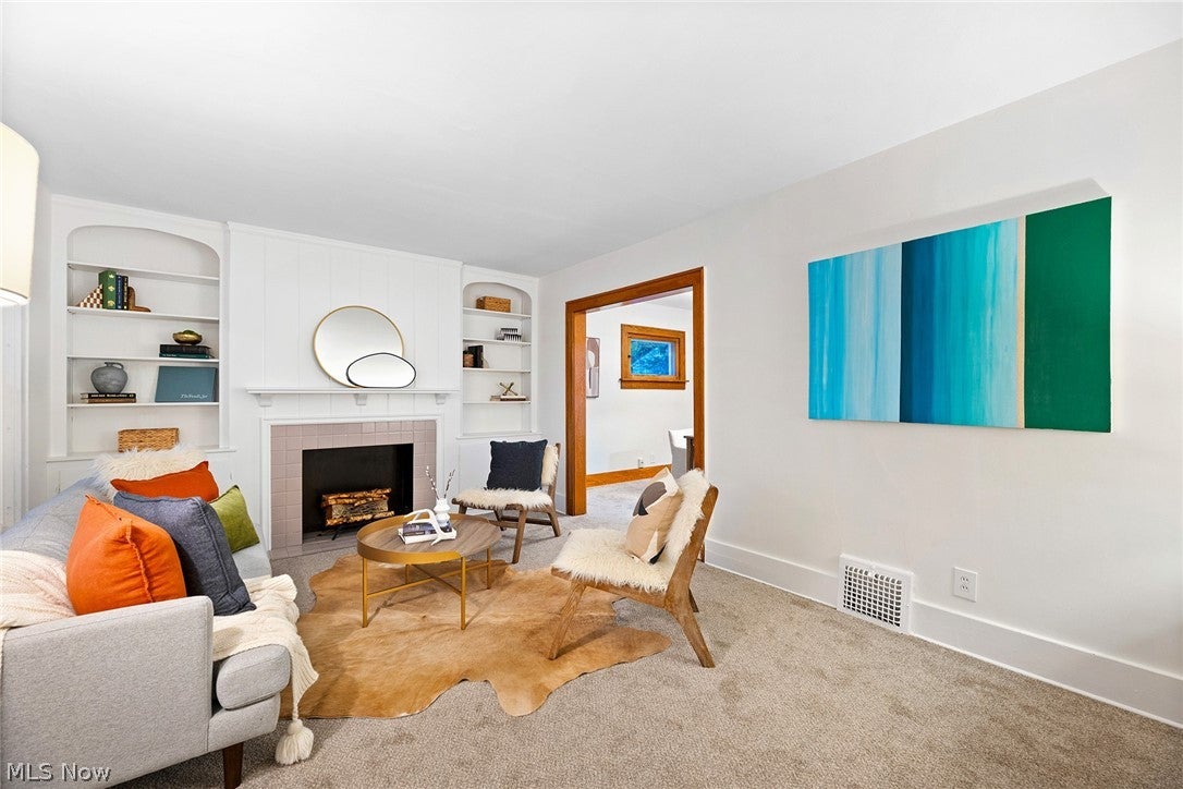 1724 2nd Street