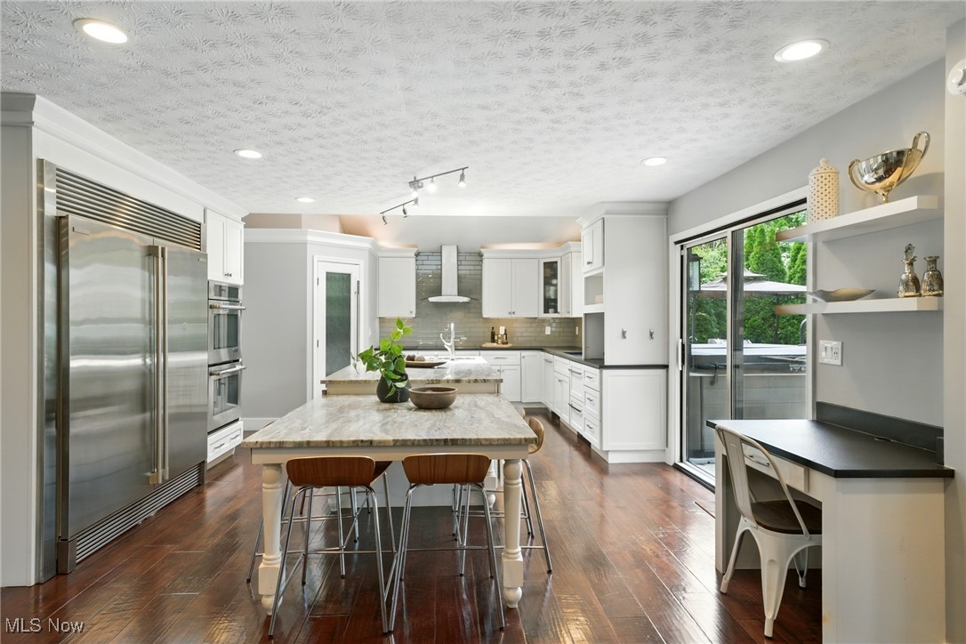 Beachwood, Ohio 44122, United States, 6 Bedrooms Bedrooms, ,6 BathroomsBathrooms,Residential,Active,151060