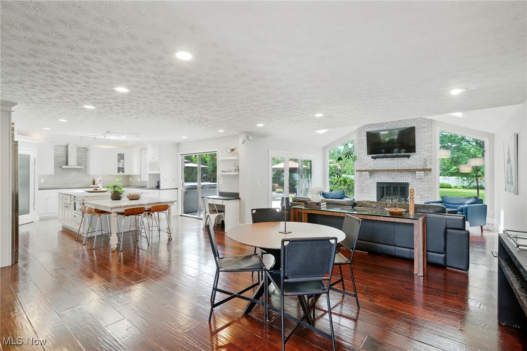 Beachwood, Ohio 44122, United States, 6 Bedrooms Bedrooms, ,6 BathroomsBathrooms,Residential,Active,151060