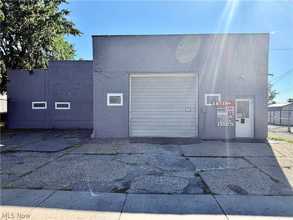 1566 Niles Road SE