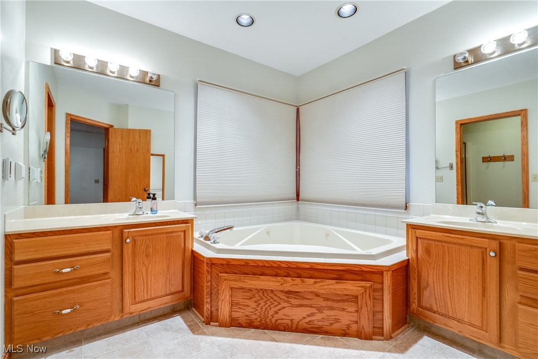 Coventry Hills - Residential