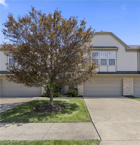 Tiny photo for 29026 Pembrooke Boulevard, Olmsted Falls, OH 44138 (MLS # 5221688)