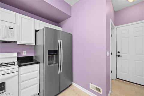 Tiny photo for 29026 Pembrooke Boulevard, Olmsted Falls, OH 44138 (MLS # 5221688)