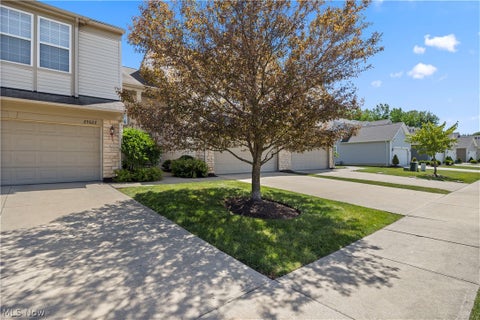 Tiny photo for 29026 Pembrooke Boulevard, Olmsted Falls, OH 44138 (MLS # 5221688)