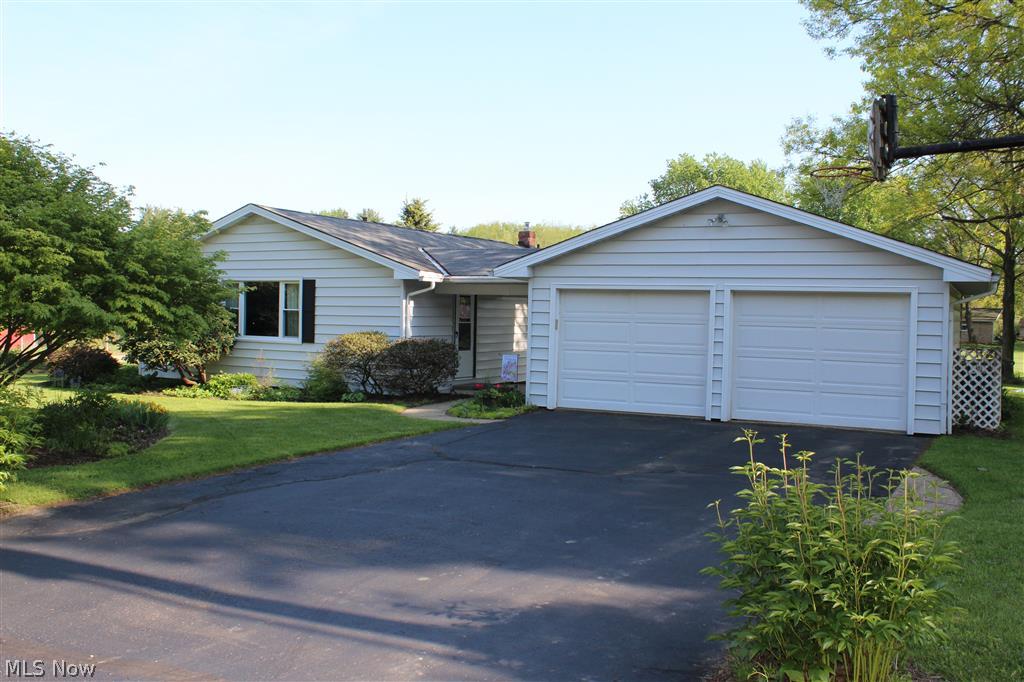 Pine Lake 01 - Residential