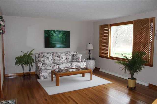 Pine Lake 01 - Residential