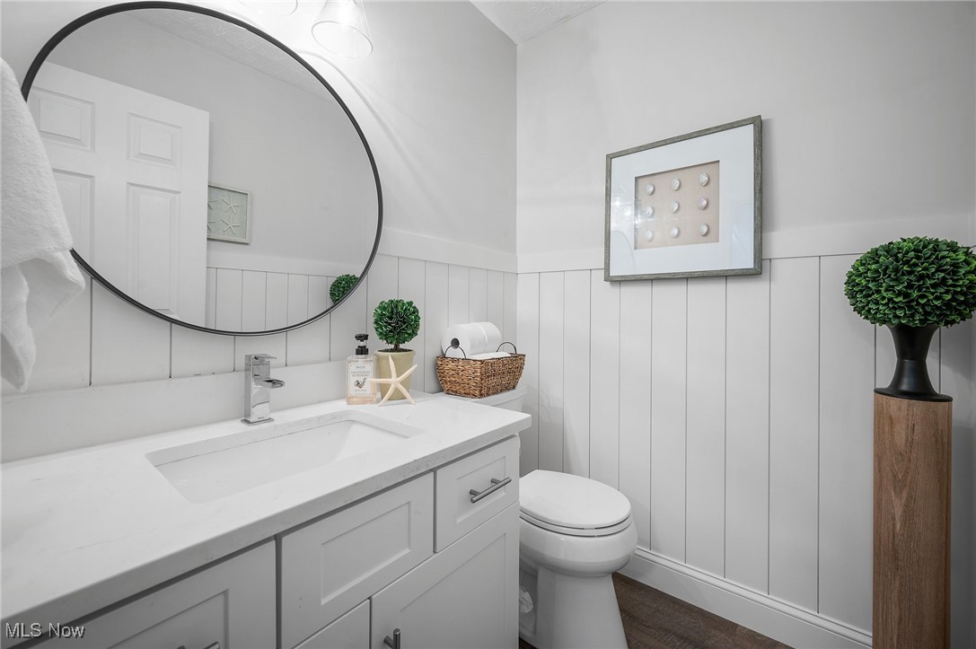 Avon, Ohio 44011, United States, 4 Bedrooms Bedrooms, ,3 BathroomsBathrooms,Residential,Pending,182637