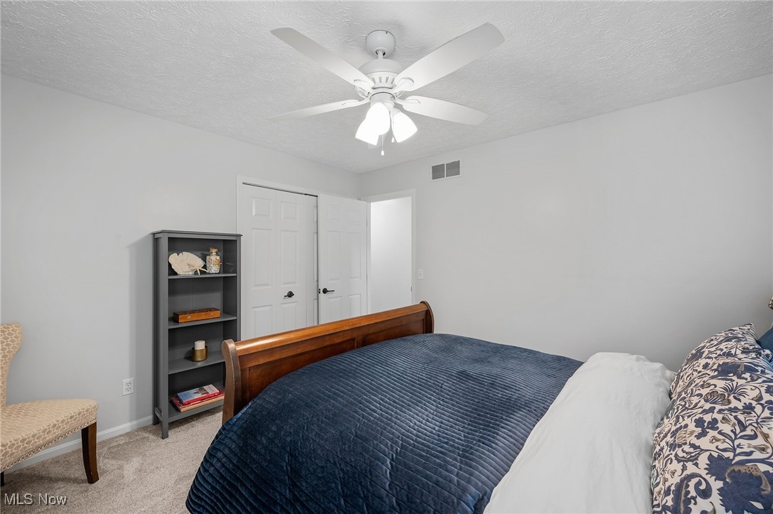 Avon, Ohio 44011, United States, 4 Bedrooms Bedrooms, ,3 BathroomsBathrooms,Residential,Pending,182637