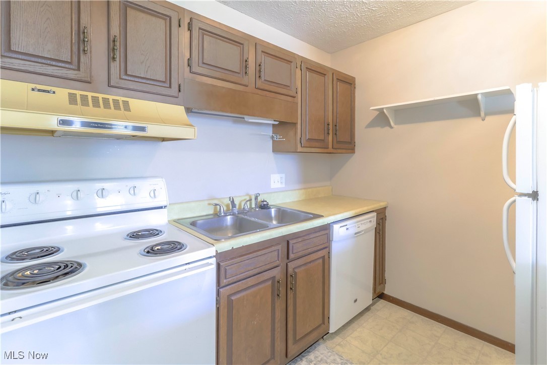 Rolling Nolls Add - Residential