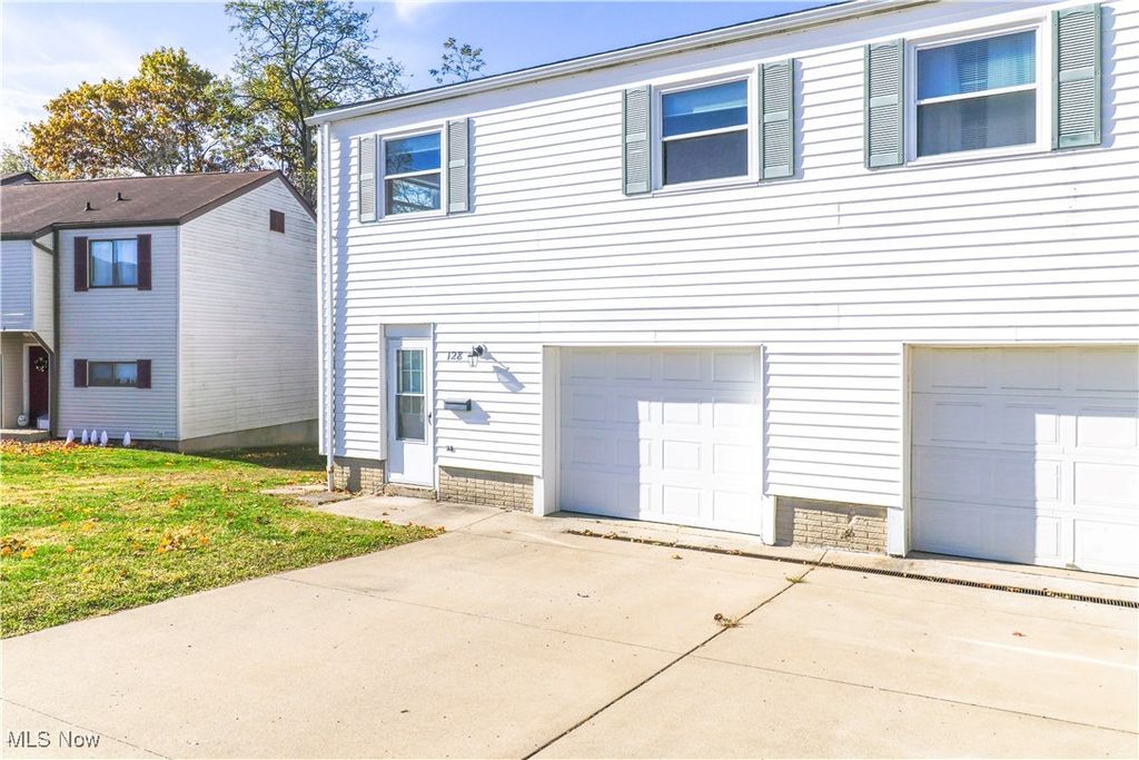 Photo of 128 Orchard Drive #B, St Clairsville, OH 43950 (MLS # 5175534)