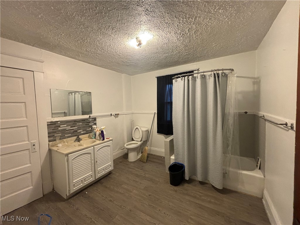 1228 Rigby St, Youngstown, Ohio image 8