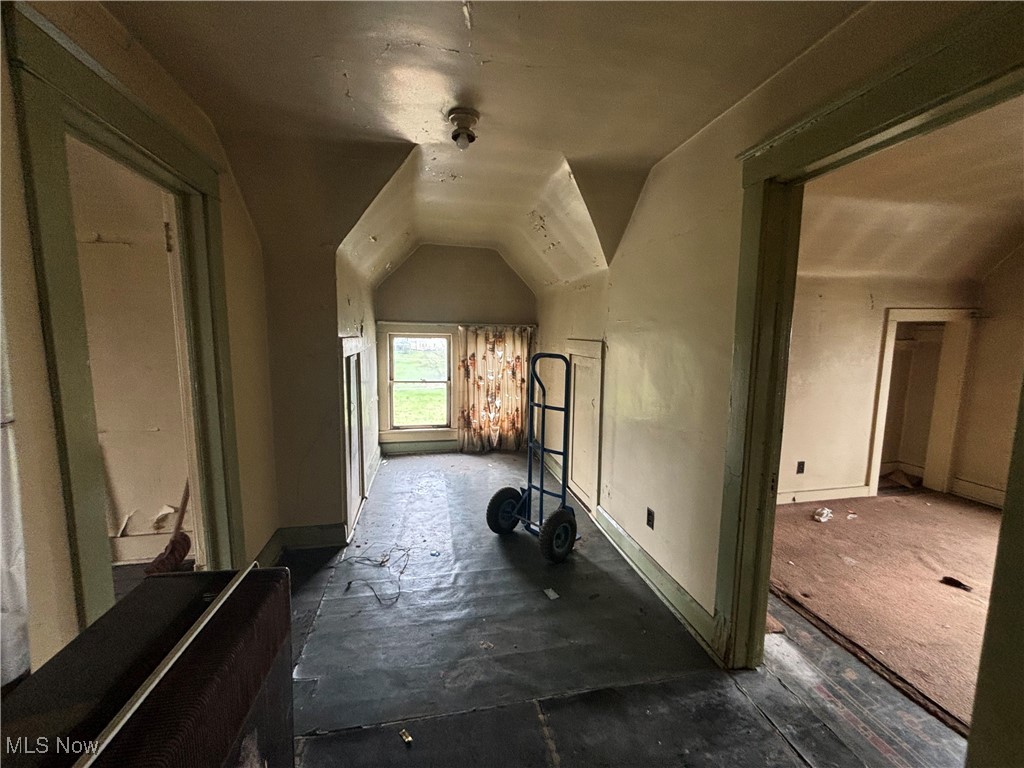 1228 Rigby St, Youngstown, Ohio image 13