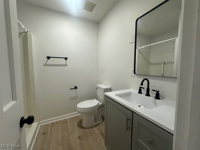 20201 Morris Avenue, Euclid, Ohio image 11