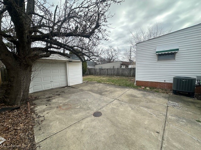 20201 Morris Avenue, Euclid, Ohio image 14