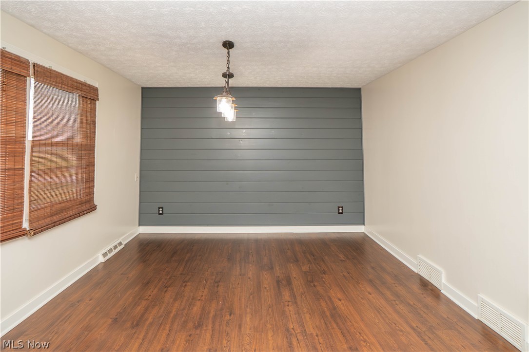 Hunting Hills Estates - Residential