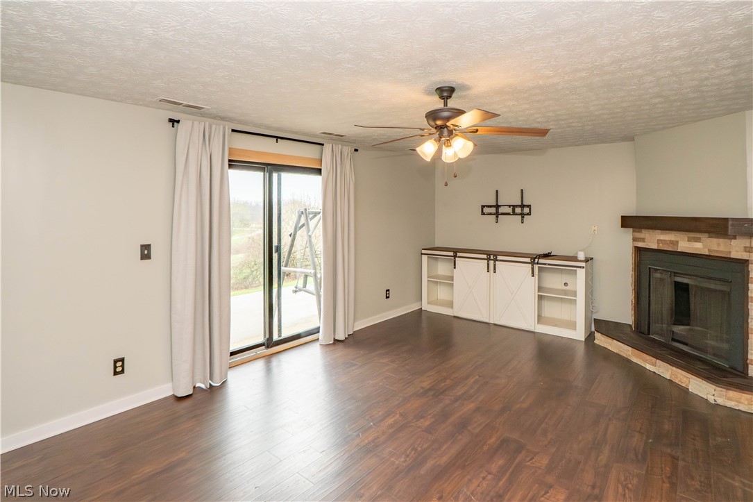 Hunting Hills Estates - Residential