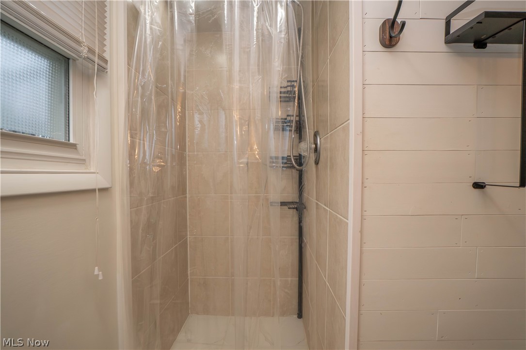 Hunting Hills Estates - Residential