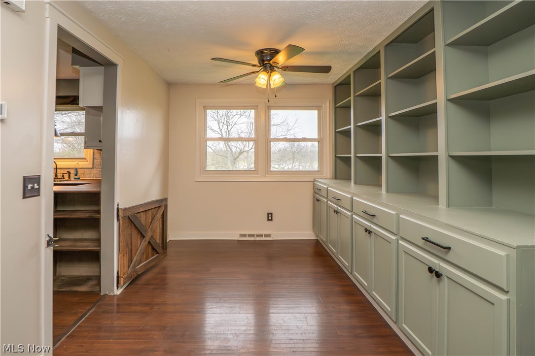 Hunting Hills Estates - Residential