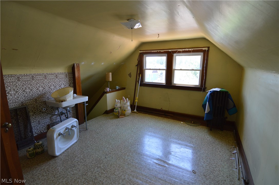 Lorain Hlnds Resub - Residential Income