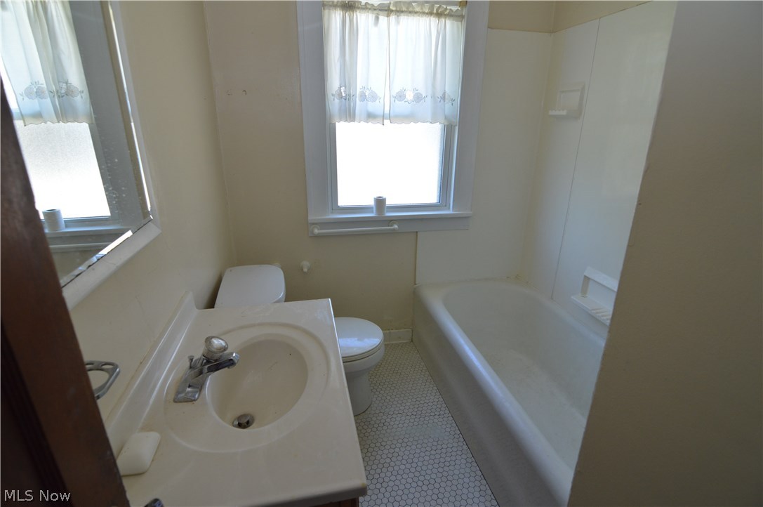 Lorain Hlnds Resub - Residential Income