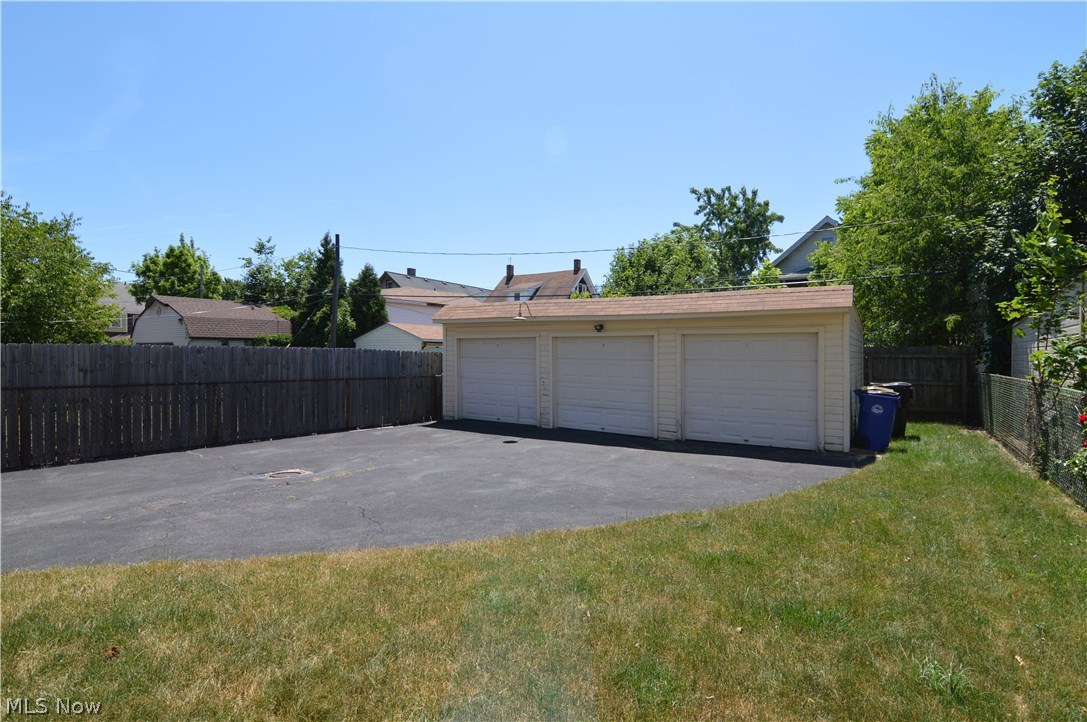 Lorain Hlnds Resub - Residential Income