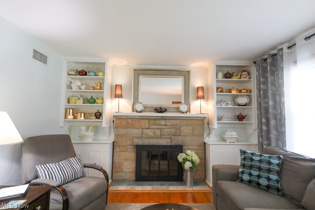 Manor Lane - Residential