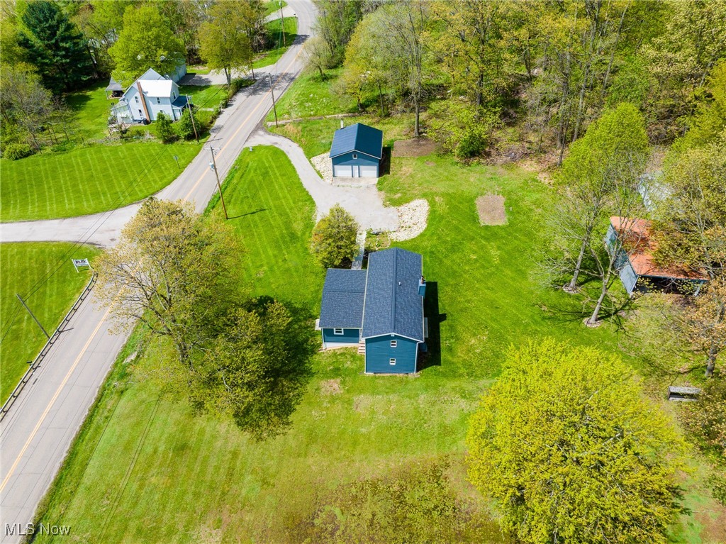 7592 Fort Laurens Road, Strasburg, Ohio image 37