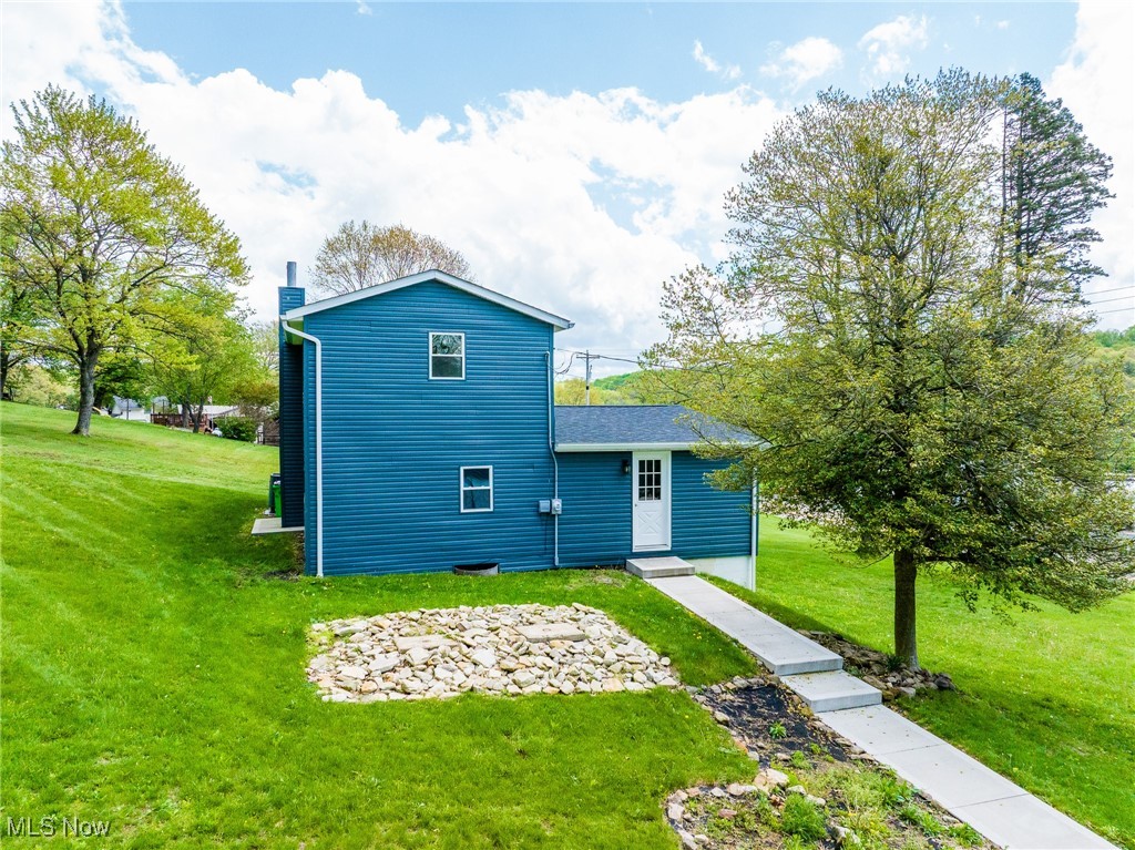 7592 Fort Laurens Road, Strasburg, Ohio image 45