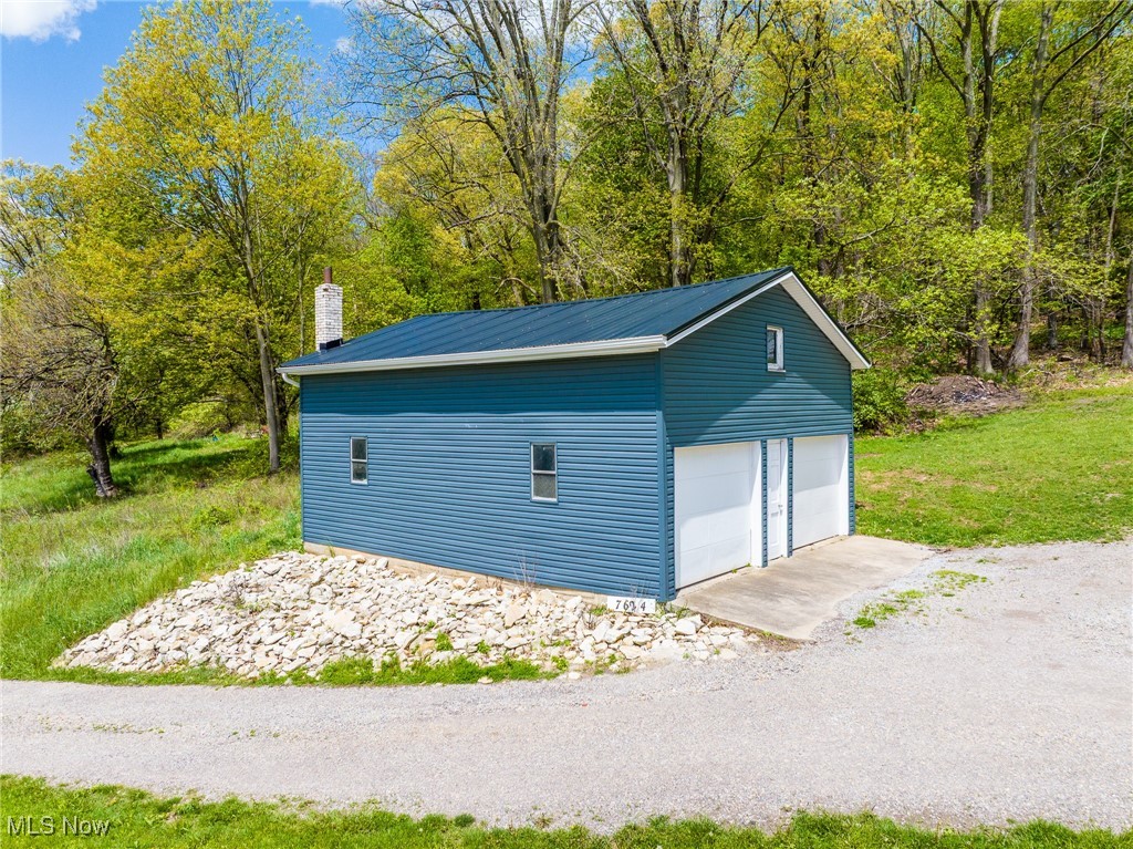7592 Fort Laurens Road, Strasburg, Ohio image 43