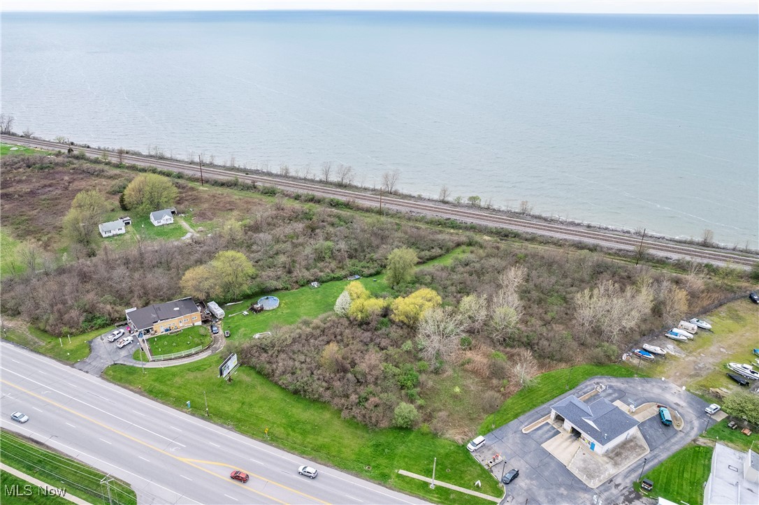 VL W Erie, Lorain, Ohio image 4
