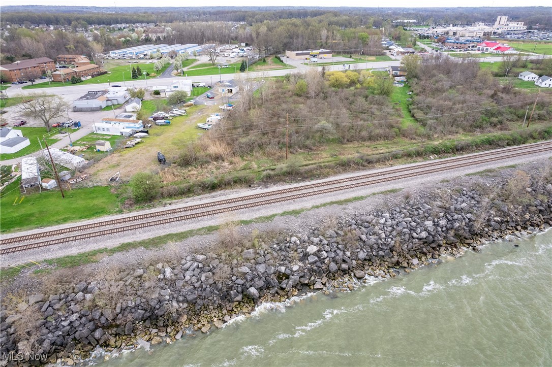 VL W Erie, Lorain, Ohio image 9