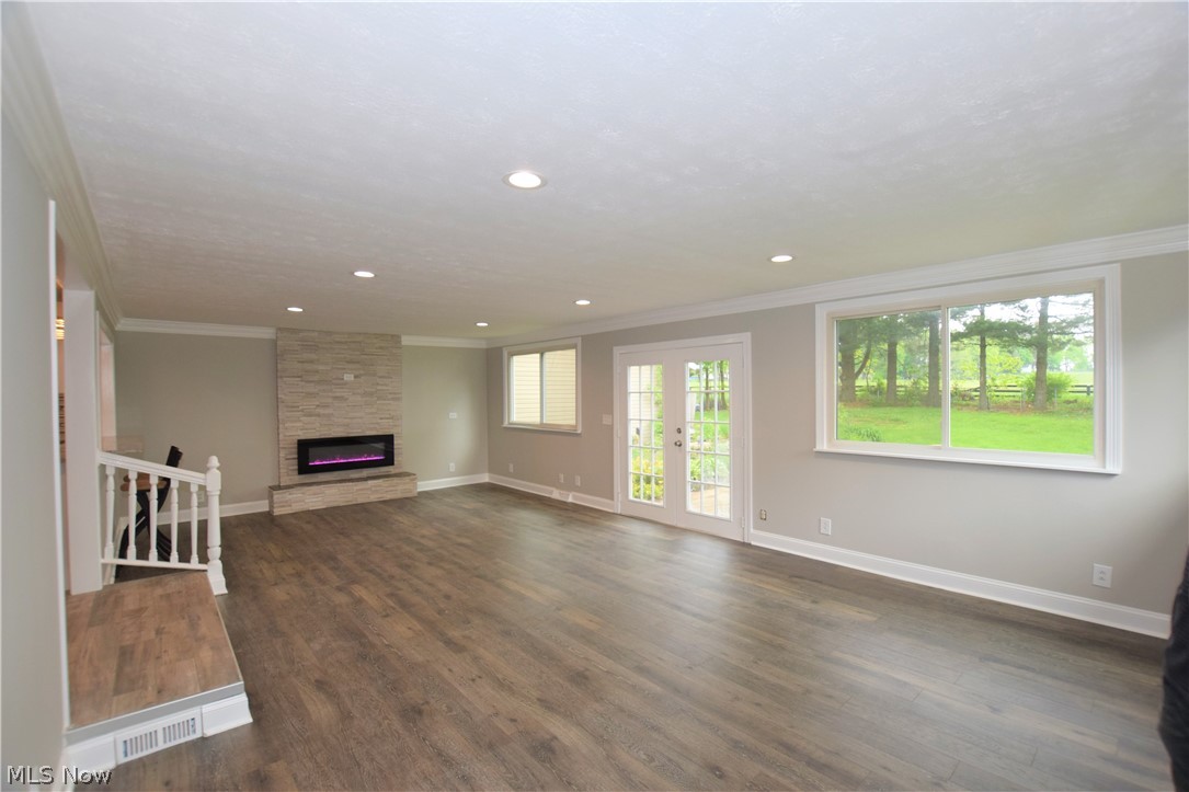 Briarwood Village - Residential