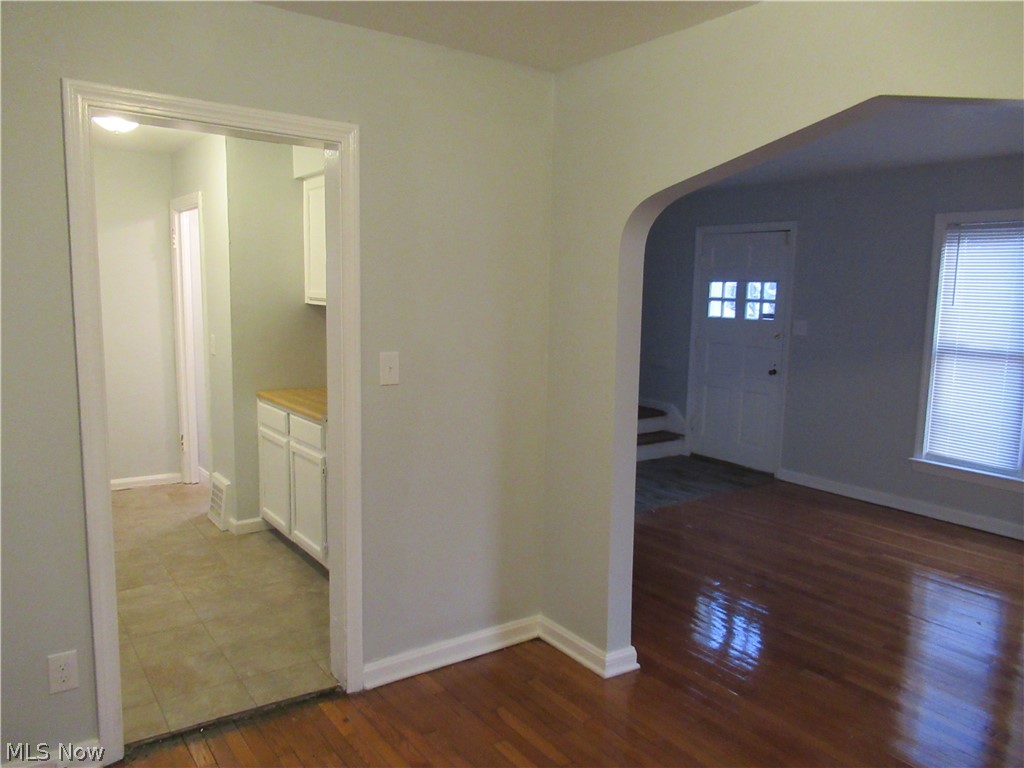 Bedford Realty Cos Bedford Heights - Residential Lease