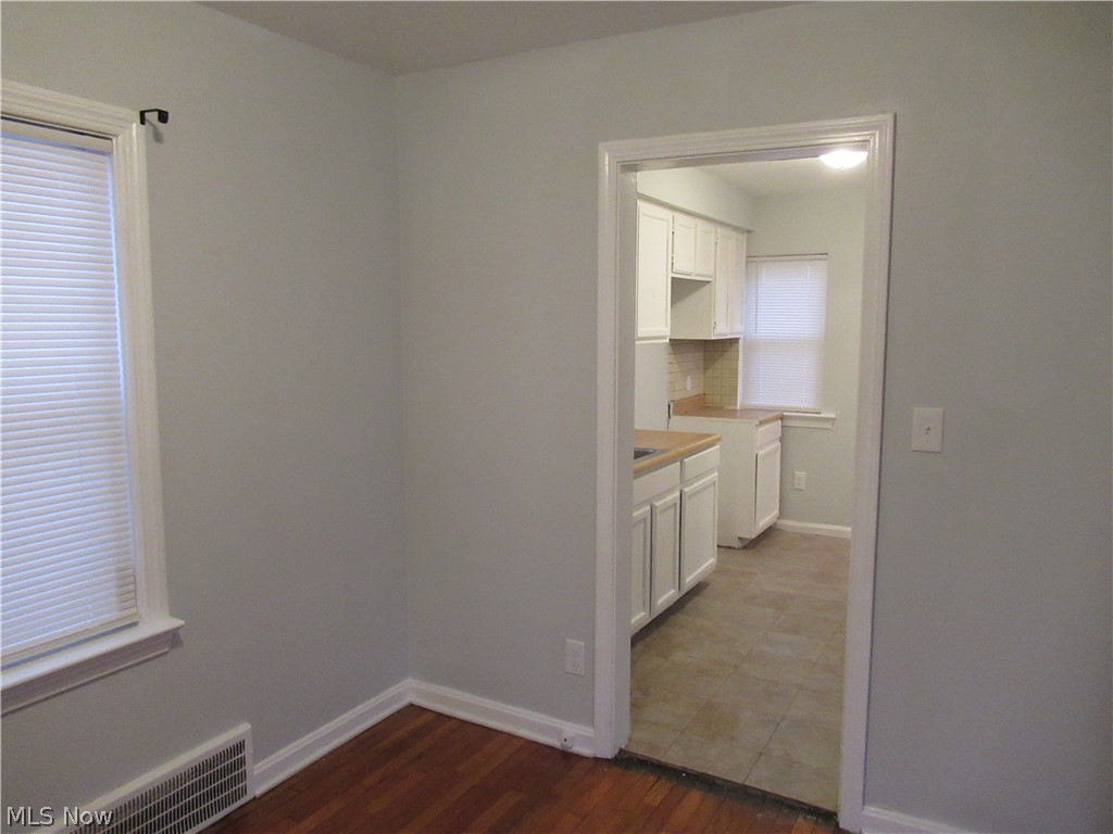 Bedford Realty Cos Bedford Heights - Residential Lease