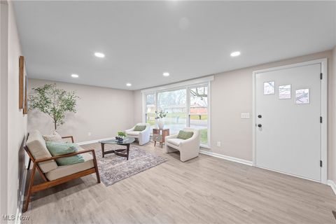 Tiny photo for 1259 Faircliff Street, Louisville, OH 44641 (MLS # 5180018)