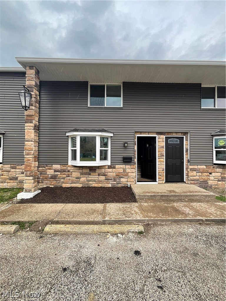 3960 W Erie Avenue 9