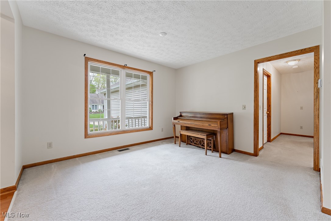 8180 Garnet Avenue, Canton, Ohio image 10