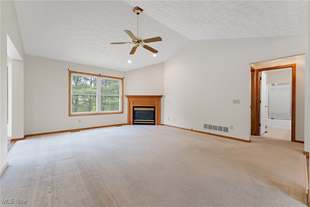 8180 Garnet Avenue, Canton, Ohio image 6