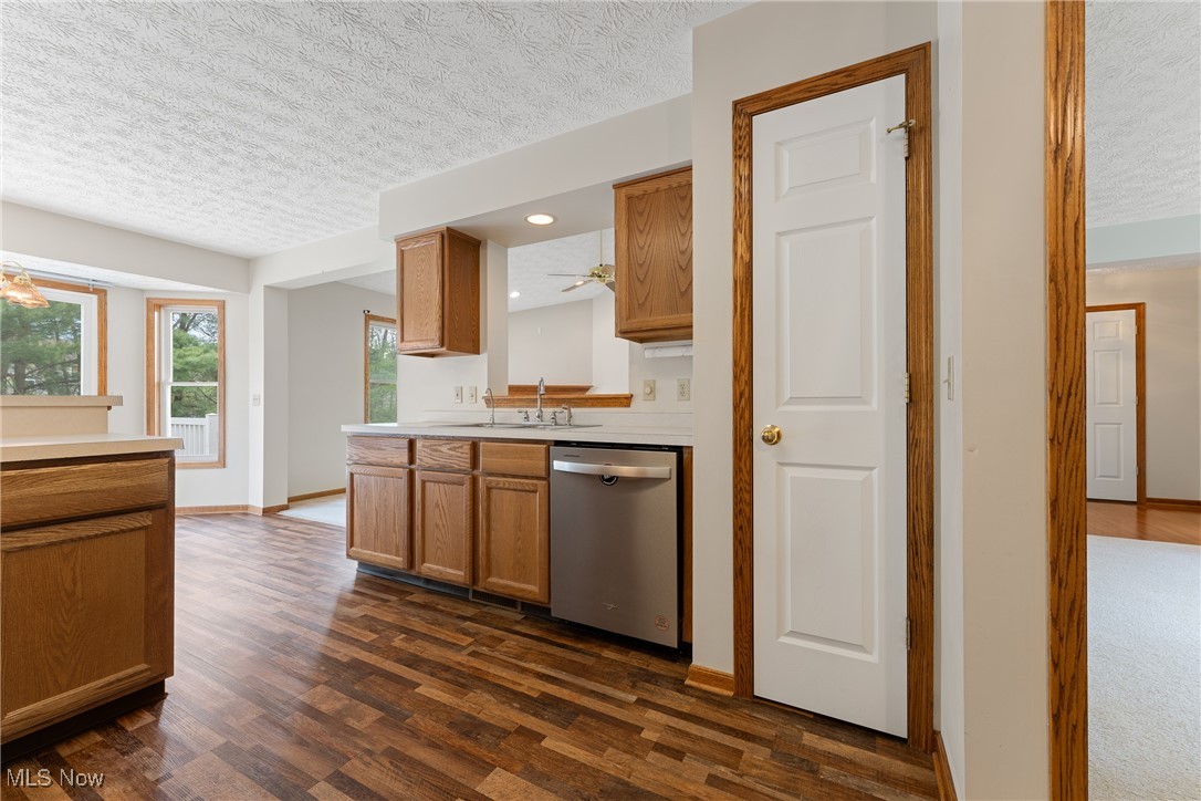 8180 Garnet Avenue, Canton, Ohio image 14