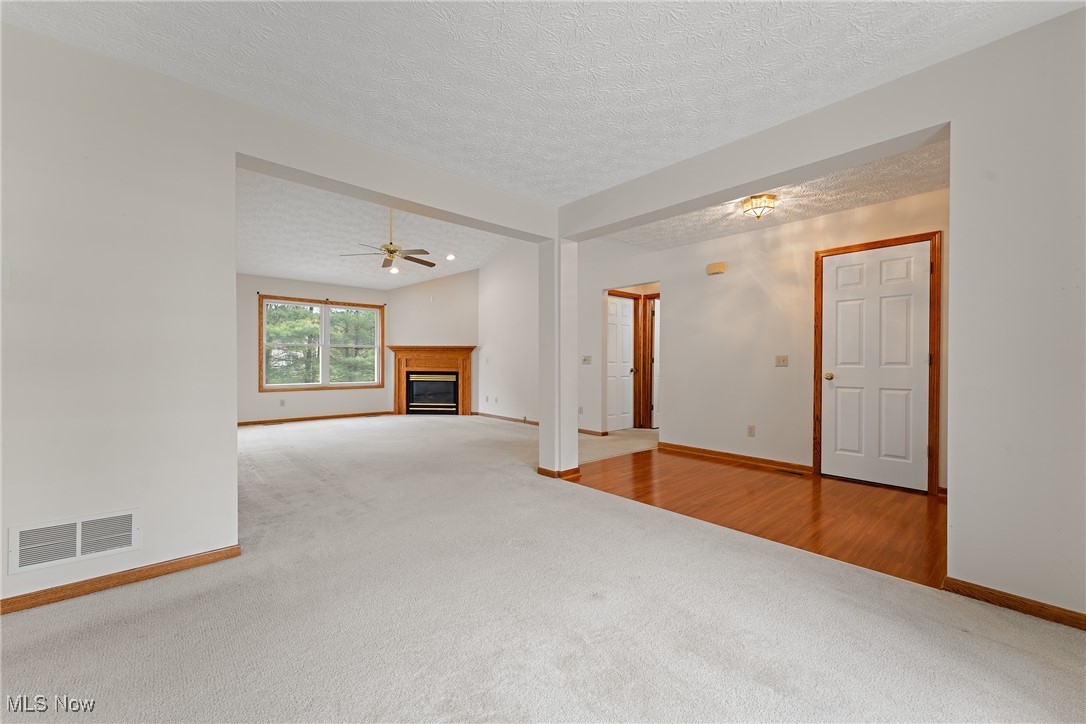 8180 Garnet Avenue, Canton, Ohio image 9