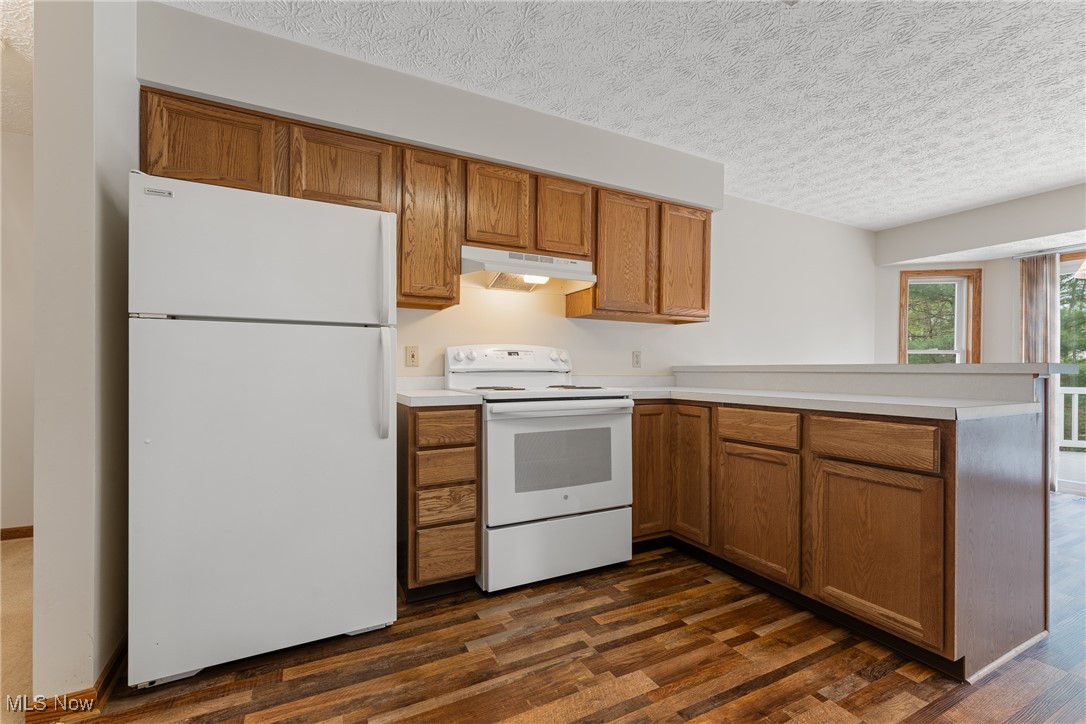 8180 Garnet Avenue, Canton, Ohio image 13