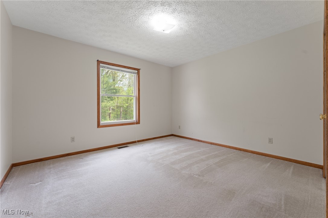8180 Garnet Avenue, Canton, Ohio image 21