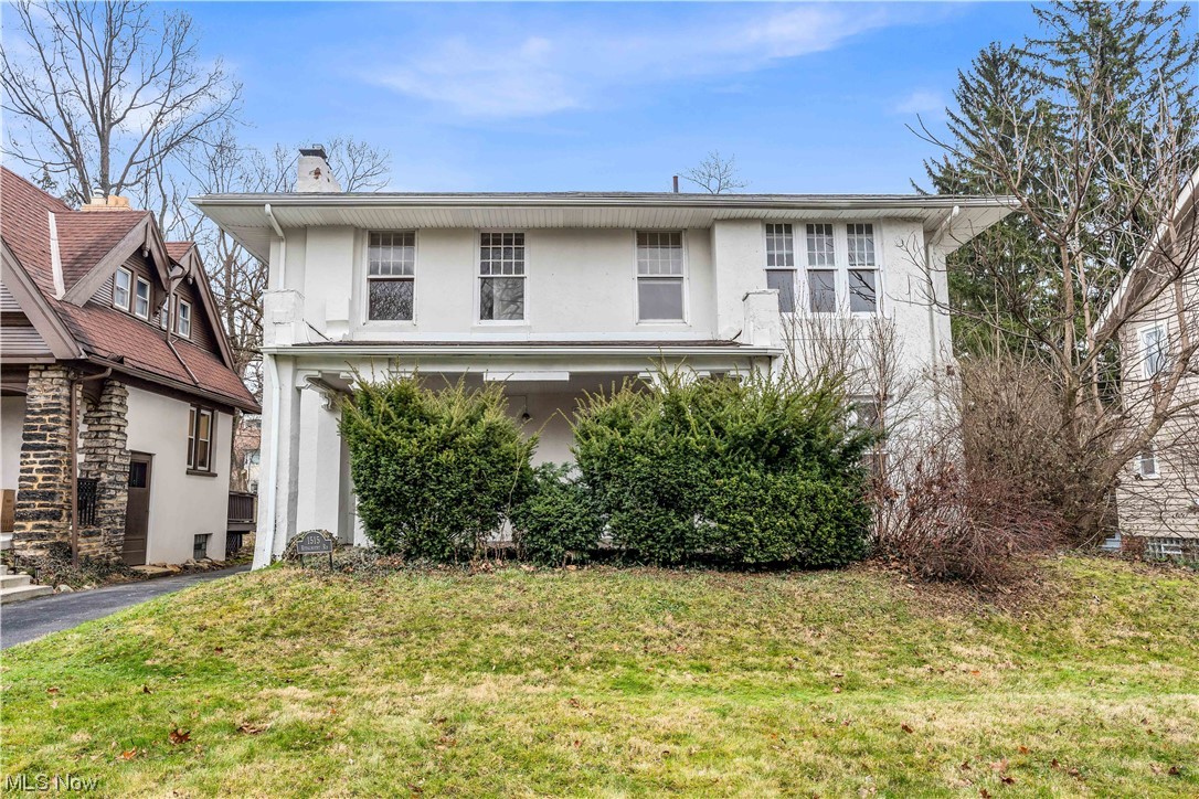 Lake Overlook - Residential Lease