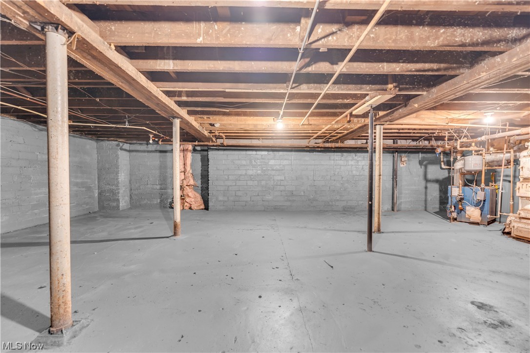 Lake Overlook - Residential Lease