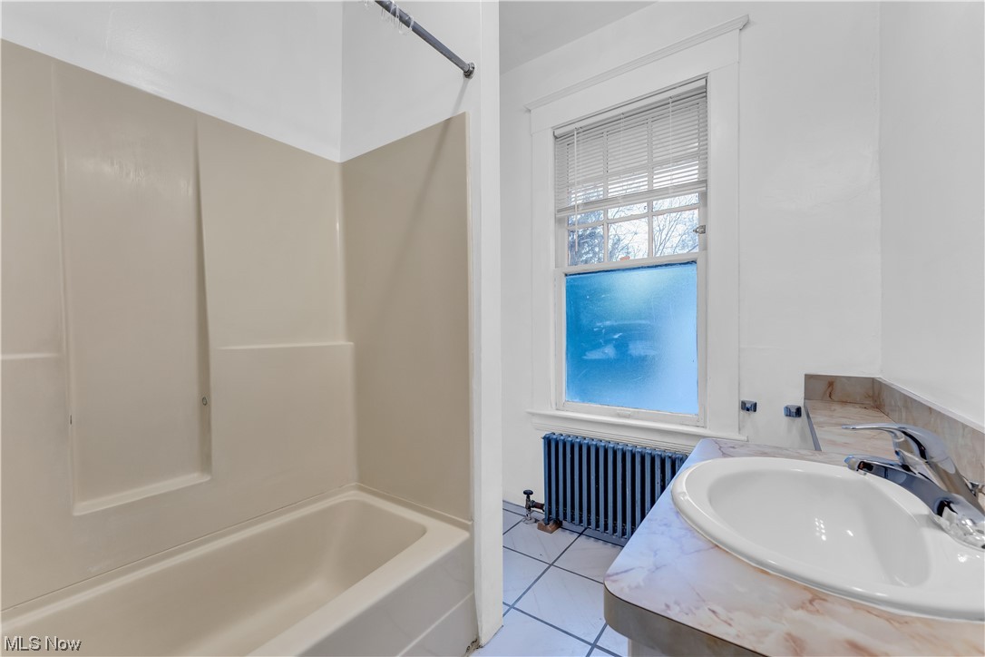 Lake Overlook - Residential Lease