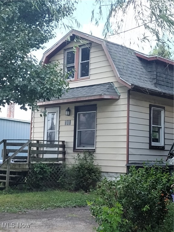 Investment opportunity - High Yield 2 bedroom one bath property attractive to investors. Potential rent $900 per month after renovations